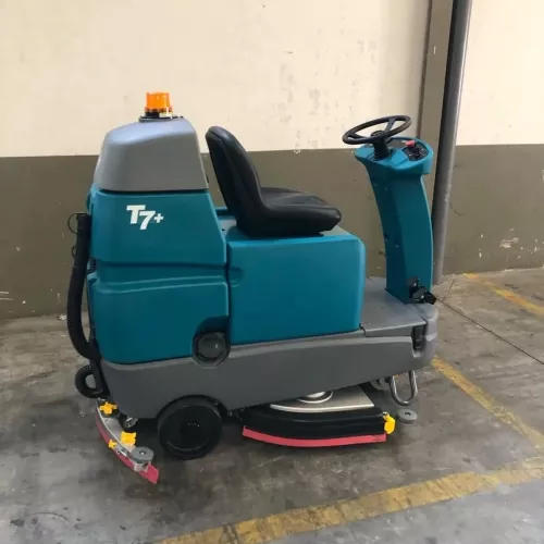 Camiones preparados para el servicio